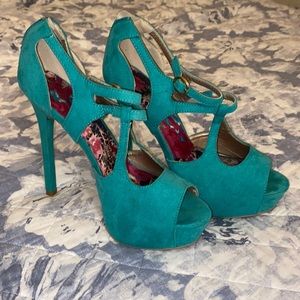 Teal heels